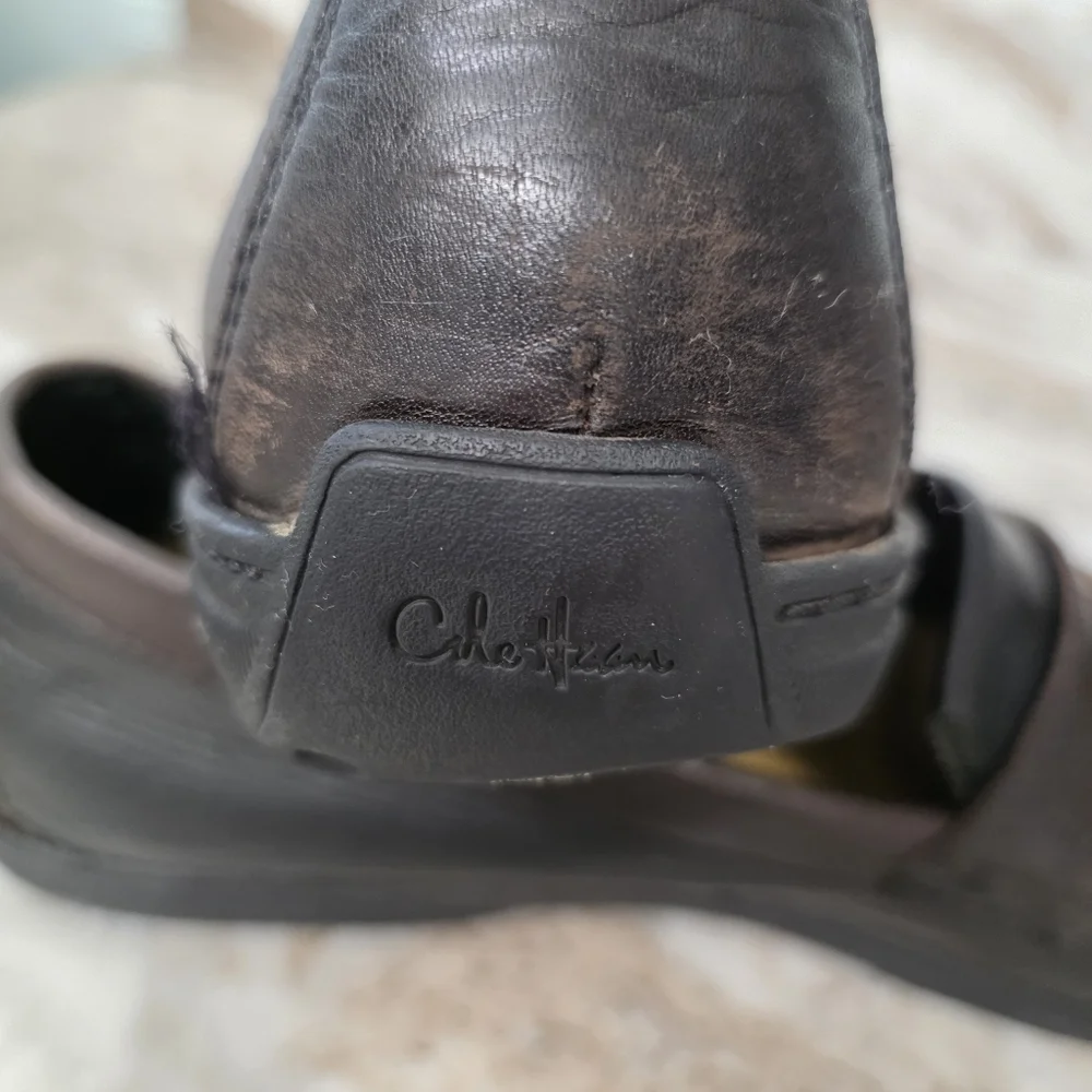 COLE HAAN 
